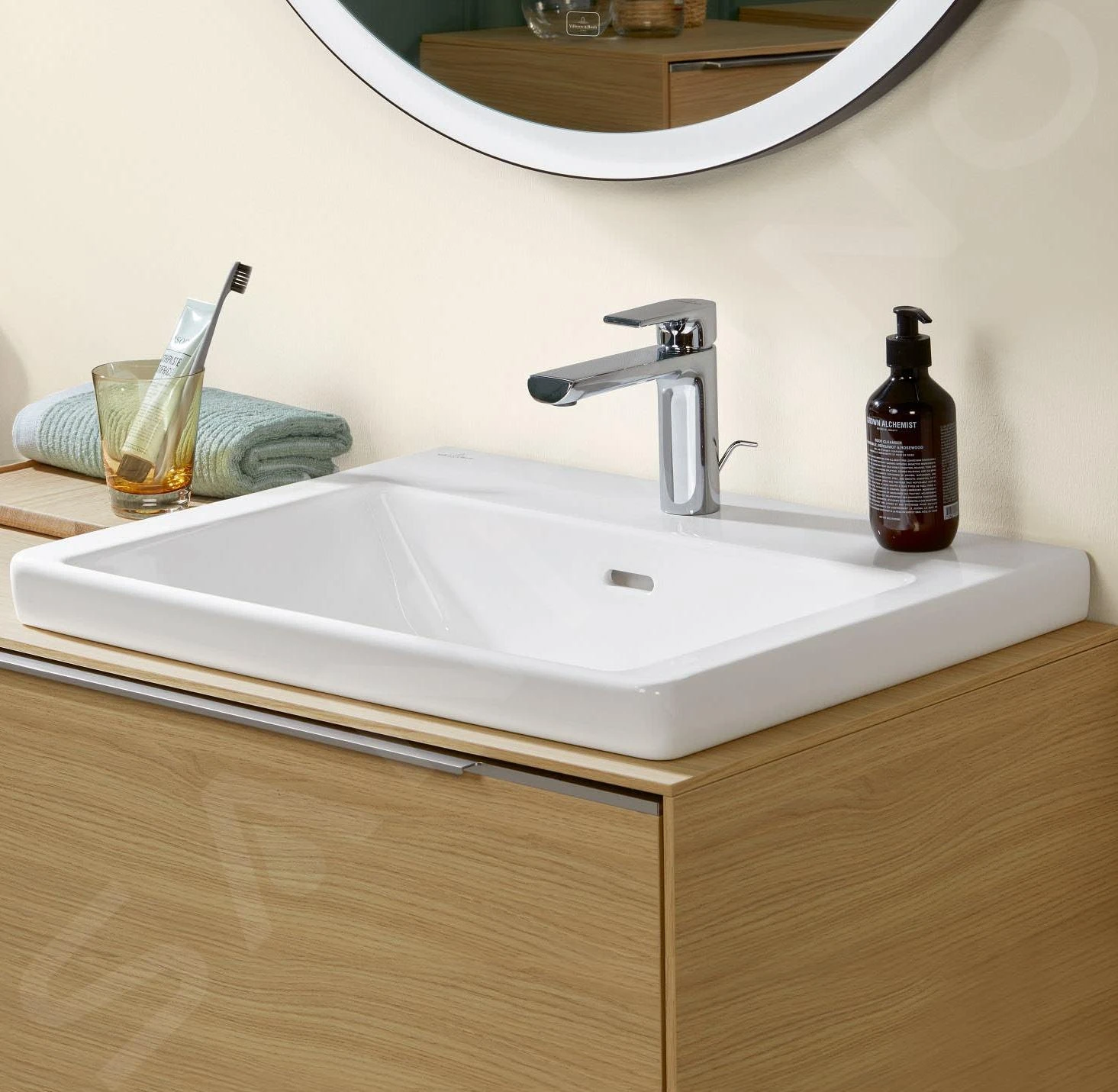 Villeroy & Boch Subway 3.0 - Lavabo 600x470 Mm, Con Rebosadero, Orificio Para Grifería, Blanco Alpino 4A706001 5 Villeroy & Boch Subway 3.0 - Lavabo 600x470 Mm, Con Rebosadero, Orificio Para Grifería, Blanco Alpino 4A706001 - Imagen 3