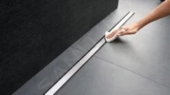 Geberit CleanLine - Canal De Ducha De Acero Inoxidable, 300-900 Mm, Metal Brillante 154.450.KS.1 -Baño Suministros Tienda e73f0f33821d7312238a73e1 2